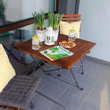 Apartment Marcel Przy Arkadii Warschau